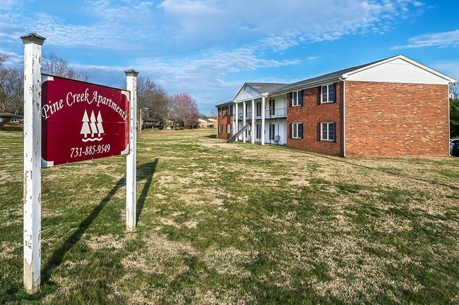 Building Photo - Pinecreek Apartments