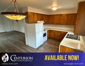 Building Photo - 1359 Fir St S