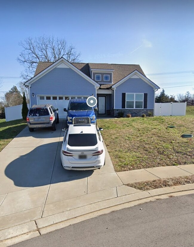 Building Photo - 1510 Grassypointe Ct