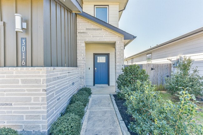 Foto del edificio - 3016 Maughan Hts Trl