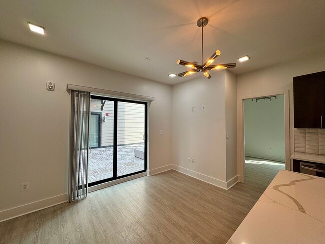 Interior Photo - The Brixton