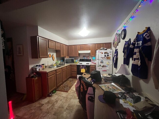 Foto del edificio - 915 Genrich St