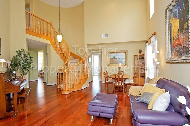 Building Photo - Stunning 5-Bedroom Home with Breathtaking ...