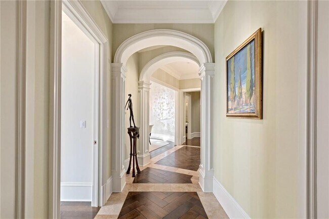 Building Photo - 3376 Peachtree Rd