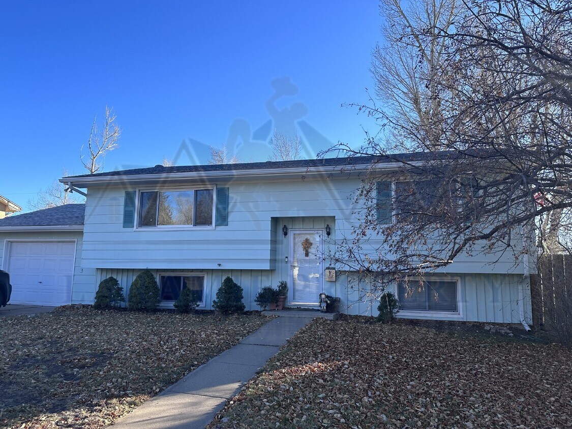 Primary Photo - Charming 4-Bedroom Home in Laramie, WY!
