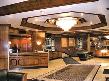 Foto del edificio - 3333 Henry Hudson Pkwy W