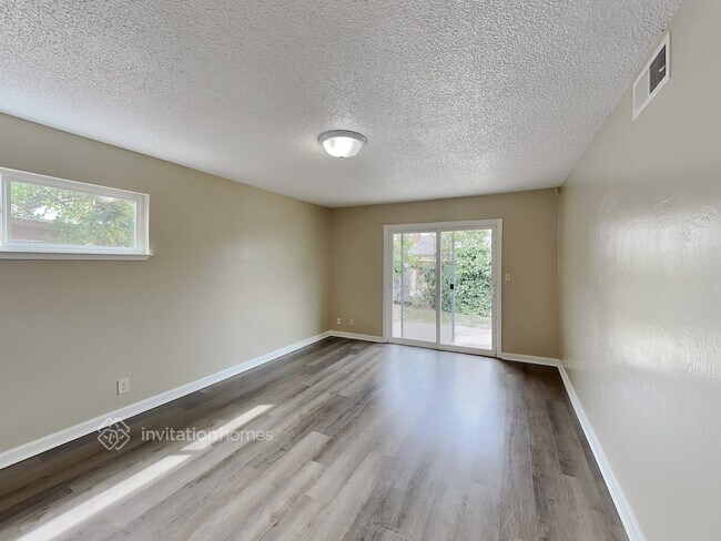 Foto del edificio - 1585 71st Ave