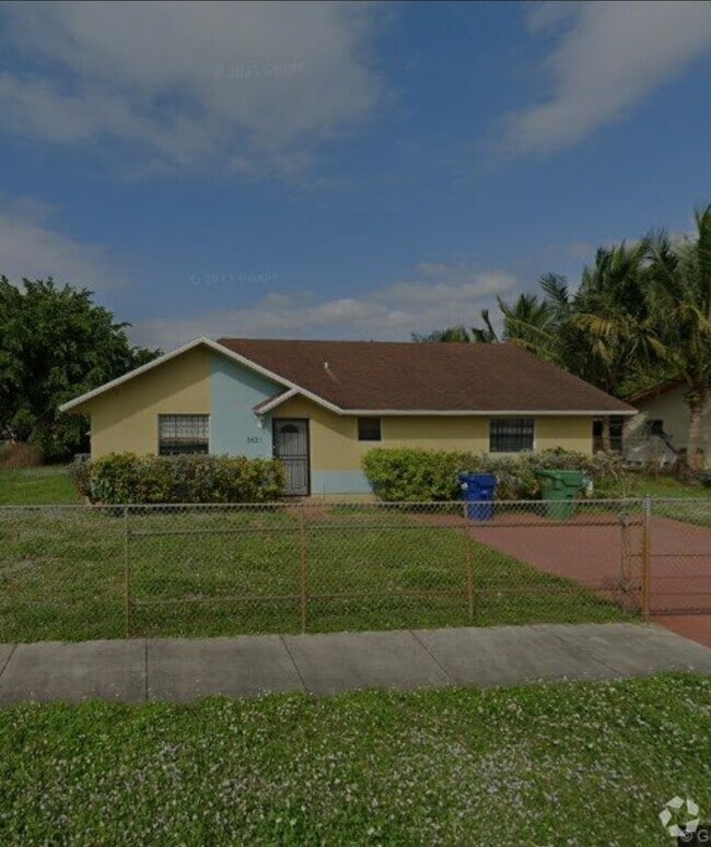 Building Photo - 3621 NW 193rd St