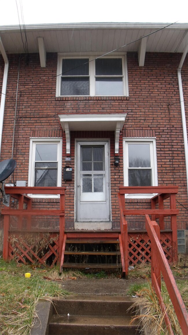392 New York Ave, Clairton, PA 15025 House Rental in Clairton, PA