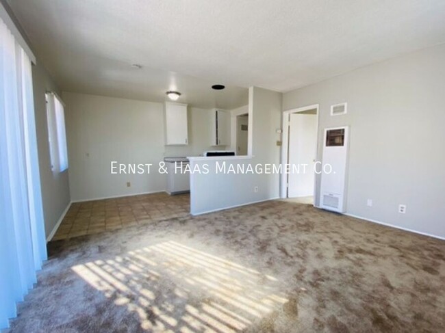 Building Photo - Lovely 1 Bedroom in a Very Well-Maintained...