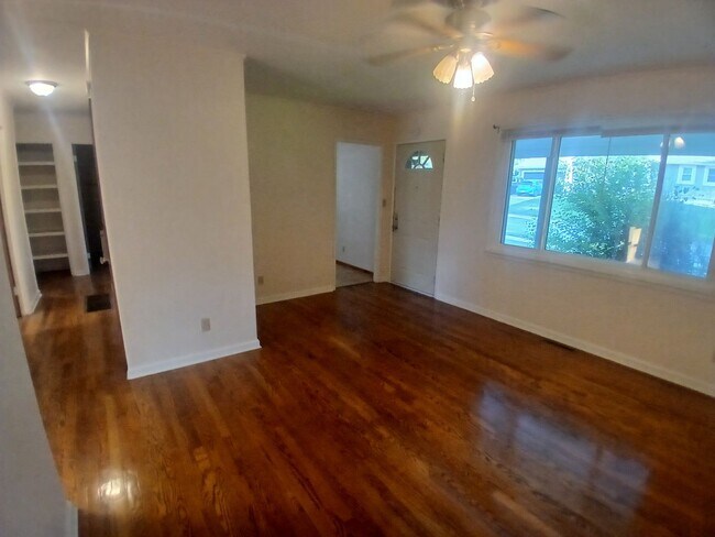 Foto del edificio - 11508 E 51 St S