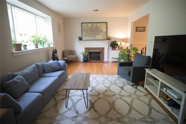 Foto del edificio - 8525 Chippenham Rd