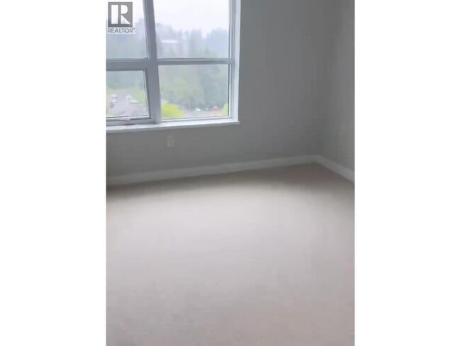 Photo du bâtiment - 5380 Crooked Br Rd