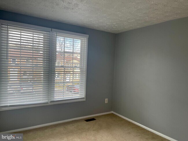Building Photo - 7886 Tyson Oaks Cir