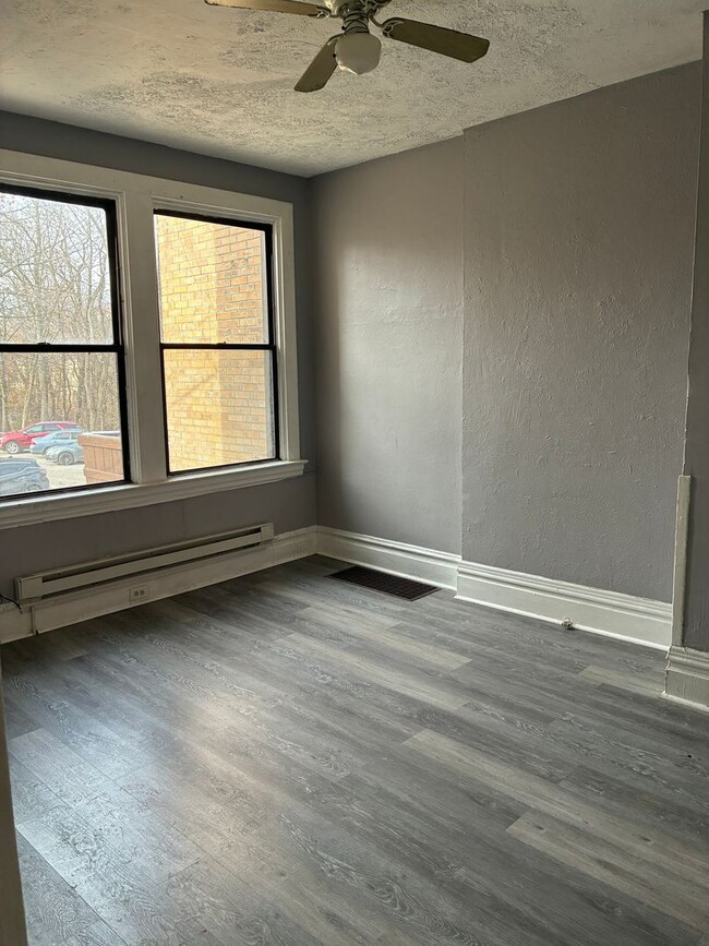 Building Photo - 3019 Ashlyn St