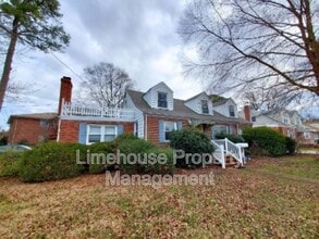 Building Photo - 7744 Castleton Pl