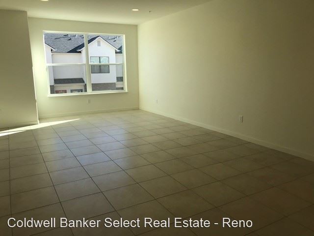 Building Photo - 3 br, 2.5 bath House - 4865 Ciarra Kennedy...