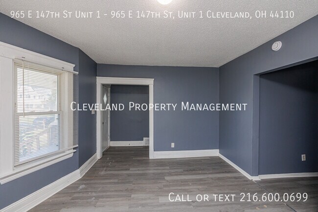 Foto del edificio - 965 E 147th St