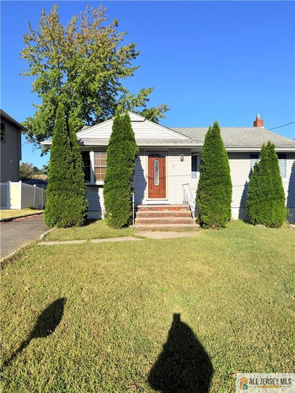 Primary Photo - 10 Hamilton Ave
