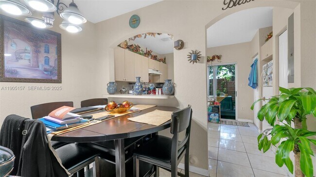 Foto del edificio - 2993 W 80th St