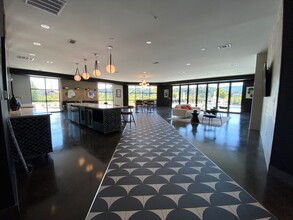 Building Photo - Riverwalk at Cameron Harbor South