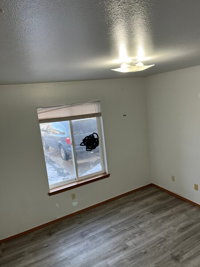 1002 E 19th Ave Unit D, Ellensburg, WA 98926 Apartments in Ellensburg