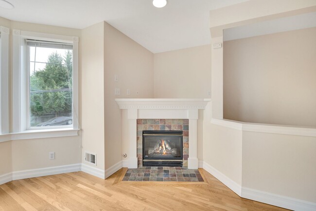 Foto del edificio - Rooftop Deck & Convenient Seattle Location