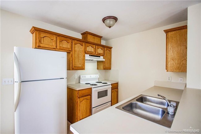 Foto del edificio - 912 French Ave