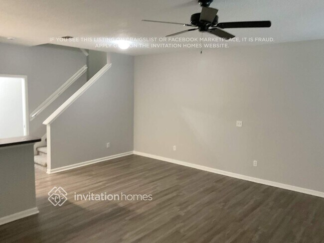 Foto del edificio - 456 Sherwood Oaks Dr