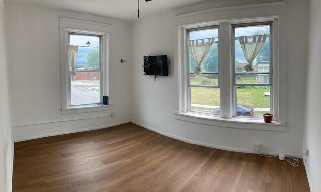 Foto del edificio - 2202 Lexington Ave