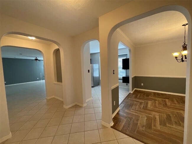 Building Photo - 2898 Torano Cir
