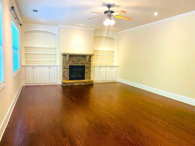 Foto del edificio - 1695 Apple Blossom Dr