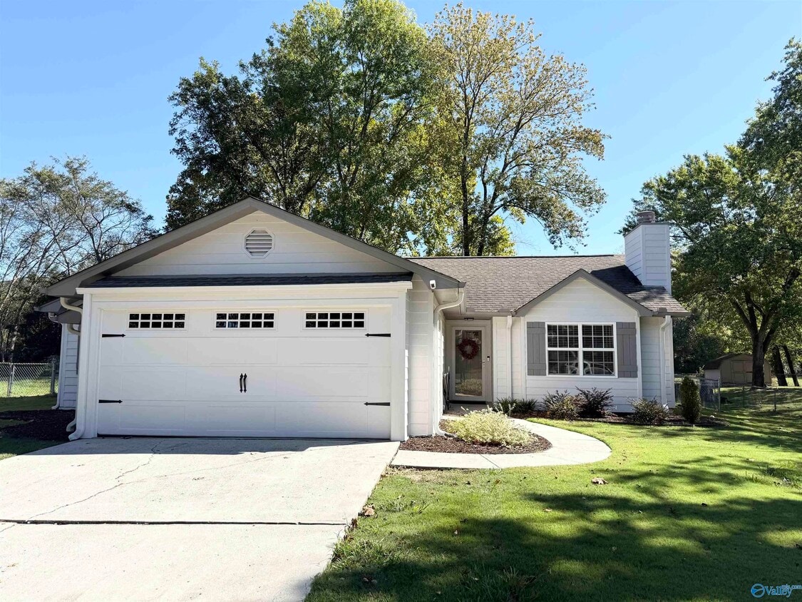 Foto principal - 9742 Wallwood Dr SE
