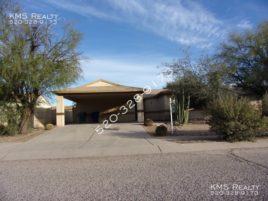 Primary Photo - 3 Bedroom 2 Bath (OWNER / AGENT)