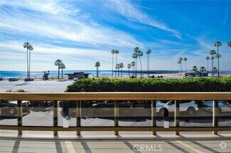 Building Photo - 3024 Breakers Dr