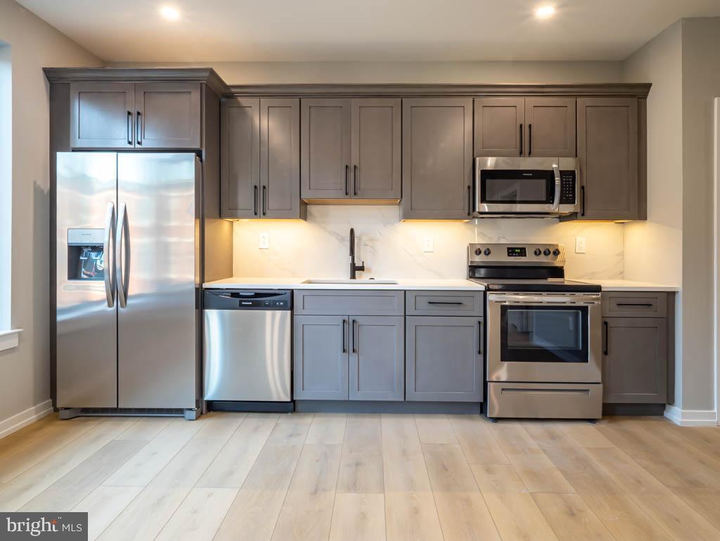 Foto principal - 769 S 10th St