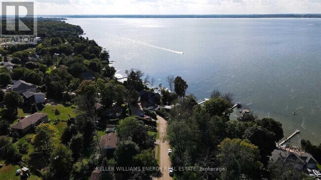 Photo du bâtiment - 18 Prosser Ave