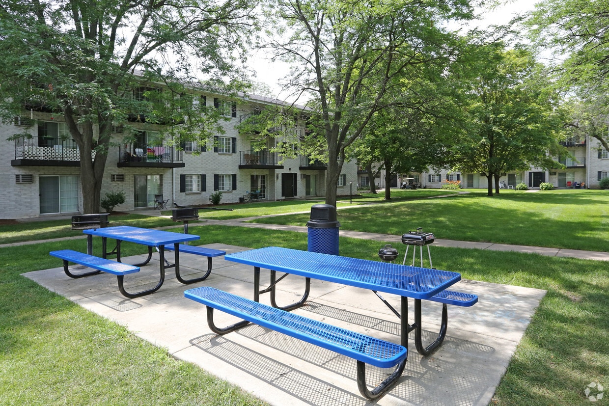 Rivers Edge Apartments Apartments in Madison, WI