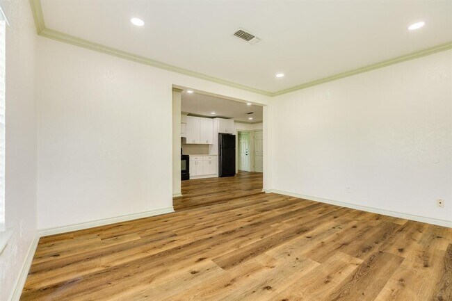 Foto del edificio - 12218 32nd St
