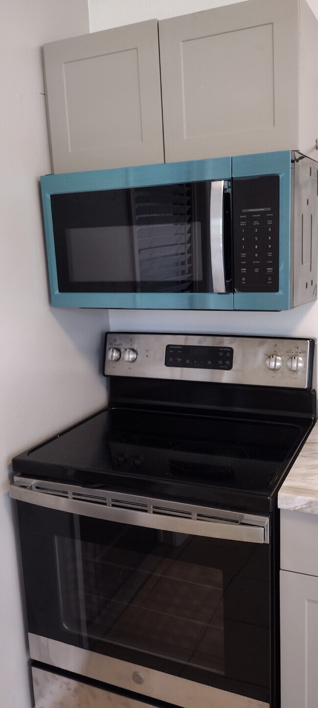 Foto del edificio - 5301 E 18th Avenue