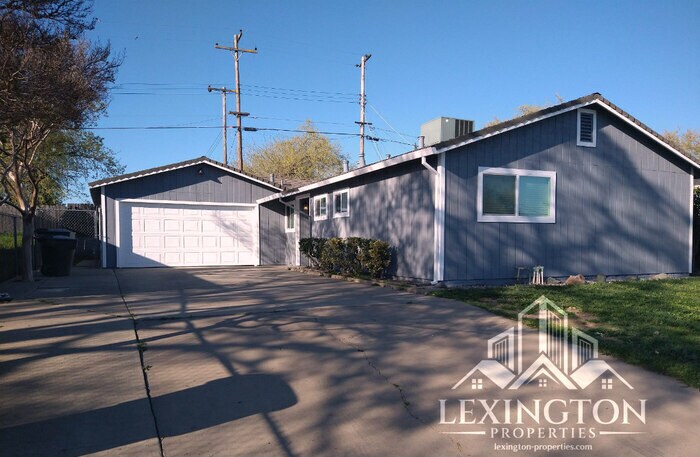Primary Photo - Beautifully Remodeled, 3BD/2BA Home, Avail...