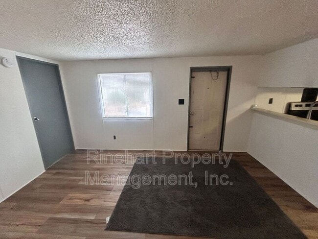 Foto del edificio - 4362 Cureton Ferry Rd