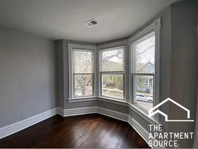 Building Photo - 3331 N Whipple St