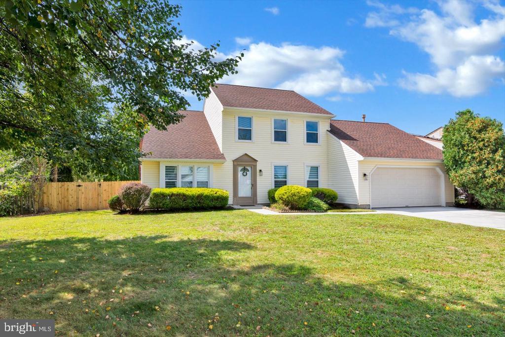 Primary Photo - 205 Longstone Dr