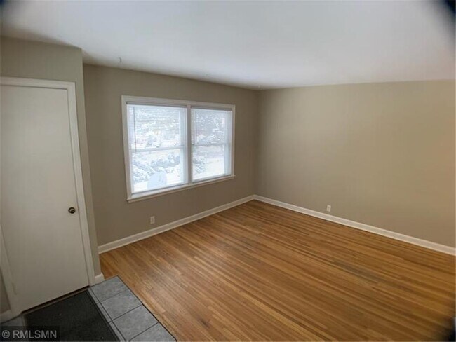 Foto del edificio - 3605 Lynn Ave