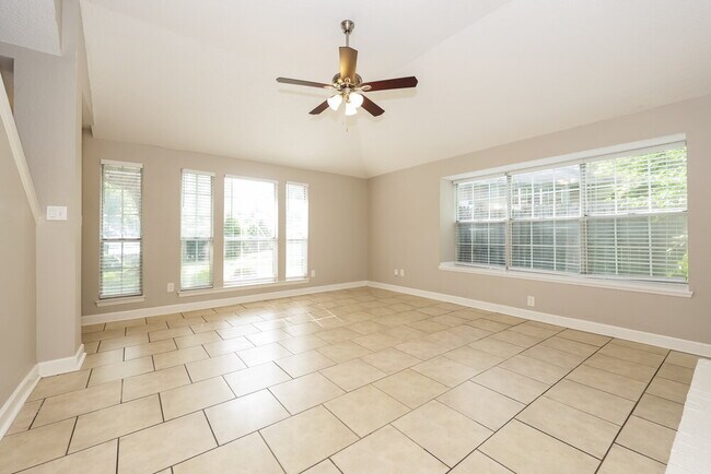 Foto del edificio - 1229 Jacksons View Rd