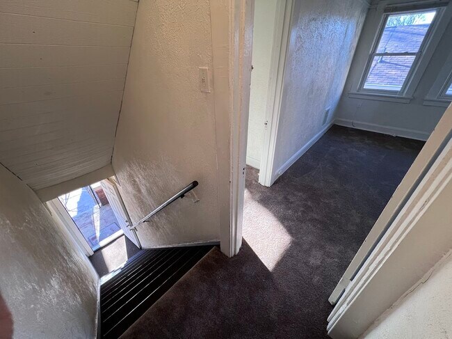 Foto del edificio - 1205 Sarah St