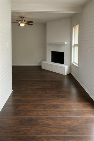Building Photo - 402 Arkansas St