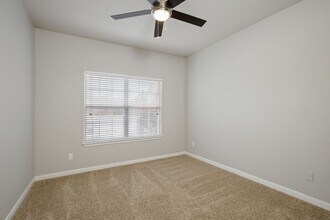 2BR, 2BA - Renaissance - Signature Place Apartments