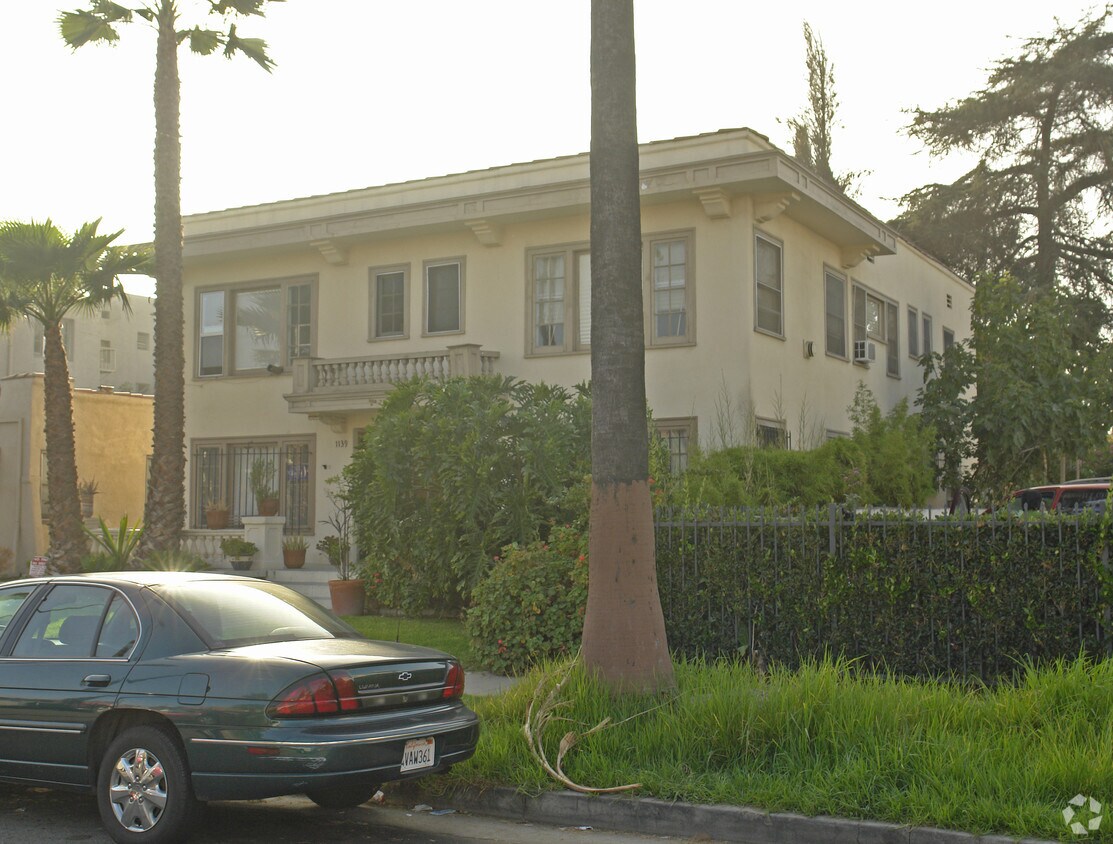 Building Photo - 1139-1145 Lodi Pl